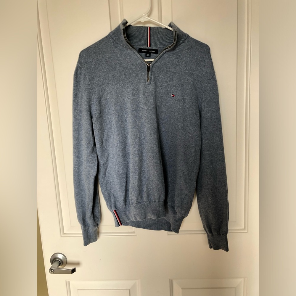 Tommy Hilfiger Men's Heathered Blue Half-Zip Sweater